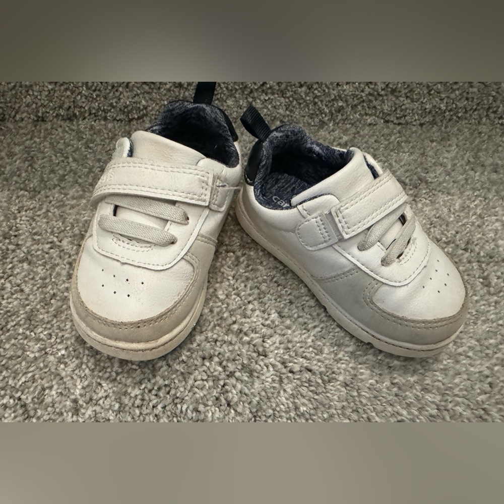 Carter’s Everystep Kyle White Baby Boy Infant sneakers shoes Size 6 toddler